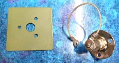 Serviceable Piper Seneca II Aft Bulkhead Oxygen Fill Port and Backplate - Image 1 of 4