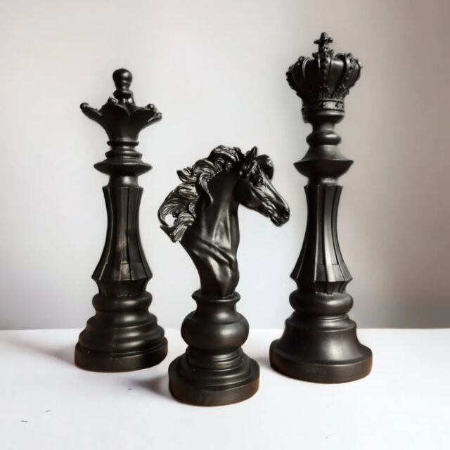 Decoração Peças De Xadrez Preto Rei Rainha E Cavalo Escultura