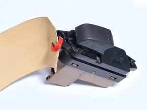 GP9G-66380 Fensterheber Schalter Mazda 6 GG GY ab Bj. 2002- - Bild 1 von 3