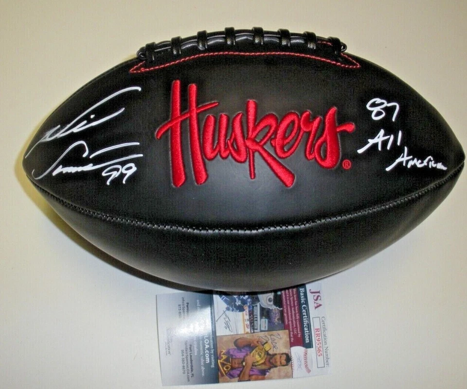 NEIL SMITH NEBRASKA CORNHUSKERS 87-TODO AMERICANO ÚLTIMO FÚTBOL FIRMADO JSA/COA Foto 1 de 1