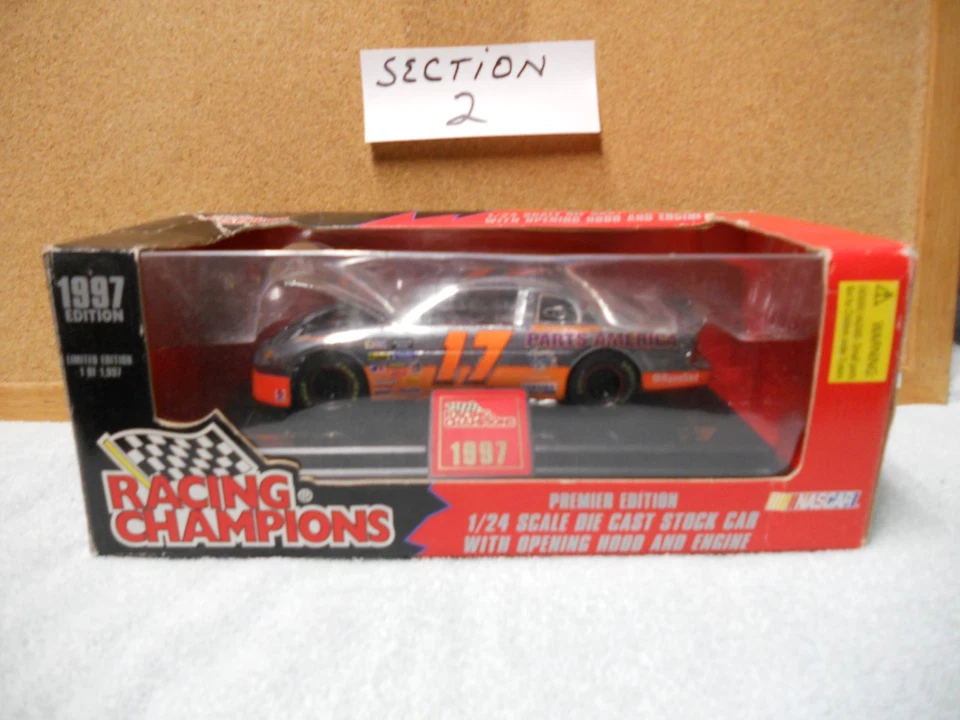 Terry Labonte # 5 Bayer Asprin 1/24 Racing Champions 1996 Premier Edition