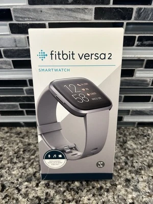 Rastreador de actividad Fitbit Versa 2 - gris piedra/niebla Foto 1 de 4