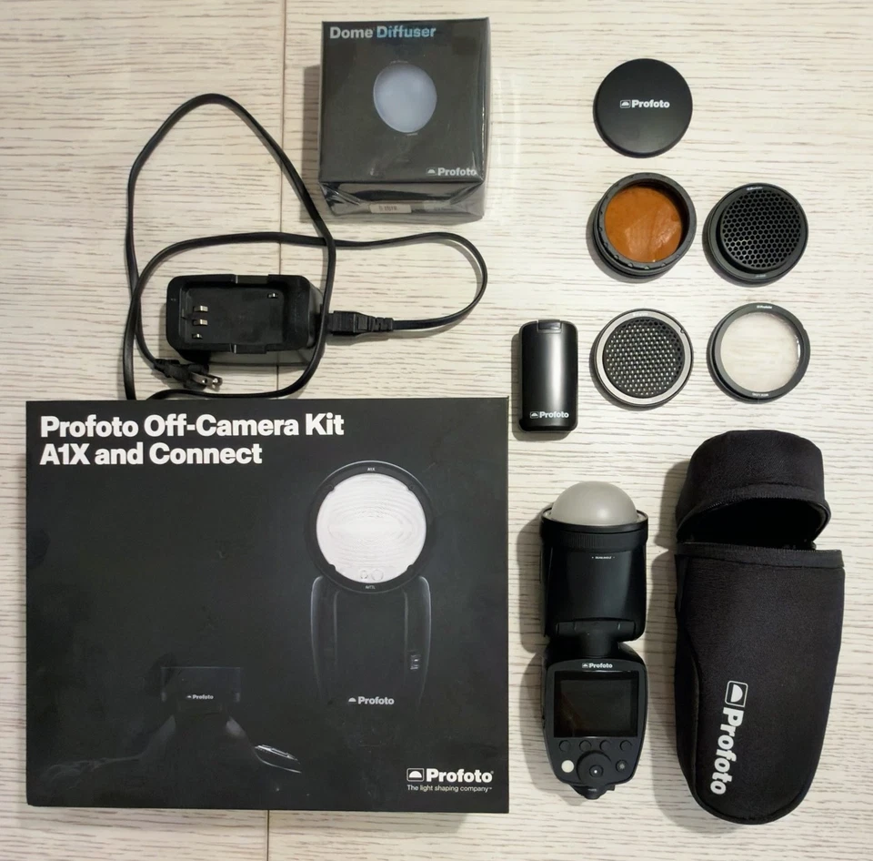 Flash fuera de cámara Profoto A1X AirTTL-S con conexión inalámbrica para Sony con accesorios Foto 1 de 1