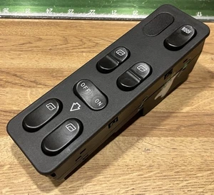 Paquete de interruptores de ventana SAAB Classic 900 1991-1993 sedán y convertible 9124652 - Imagen 1 de 10