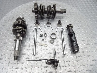 2021 18-23 Indian Springfield Dark Horse Transmission Gearbox Gear Shaft Fork - Image 1 of 4