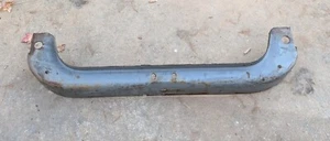 64 65 Valiant Dart Barracuda 1963 nuevo de Lote Antiguo MoPar delantero inferior Crossmember - Imagen 1 de 2