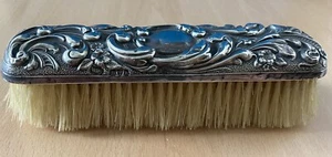 Vintage  W•A= William Aitken 1900s Handle Repousse Clothes Brush, England.((179) - Picture 1 of 10