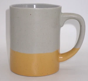 Tazza grande Hearth & Hand Magnolia gres giallo e grigio maculato caffè tè - Foto 1 di 7