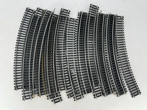 Tyco HO Scale Lot of (20) 18" R Curved Track Made in Austria Good Condition - Picture 1 of 6
