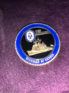 USS NORMANDY "VANGUARD OF VICTORY" CPO's ASSOCIATION vintage challenge coin - Picture 1 of 3