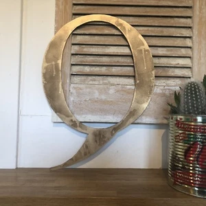 Personalised Gifts , Presents For Him Or Her , Classic Letters A-Z , Gold 12" Q - Picture 1 of 5