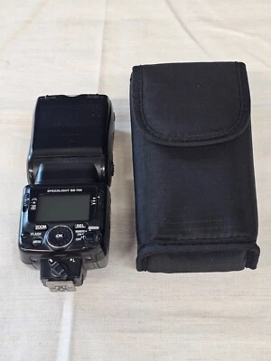 Nikon Camera Speedlight Digital Flash Unit SB-700 - Image 1 of 4