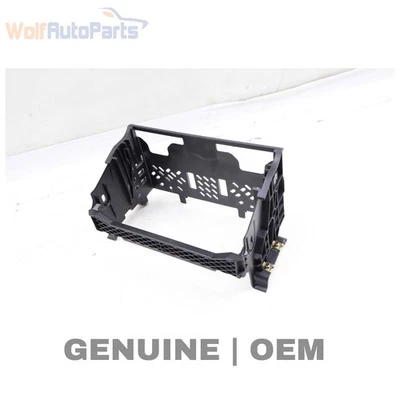 AUDI A4 AVANT B5 1999-2001 - Soporte de montaje estéreo/radio/climatizador Foto 1 de 4