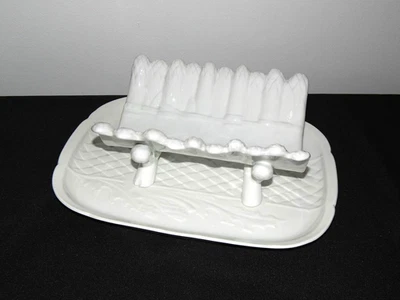  ANCIEN PLAT et Présentoir à ASPERGES en PORCELAINE BLANCHE - Photo 1/4