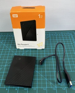WD My Passport 1TB Portable External Hard Drive USB 3.0 Black Backup Storage - Afbeelding 1 van 5