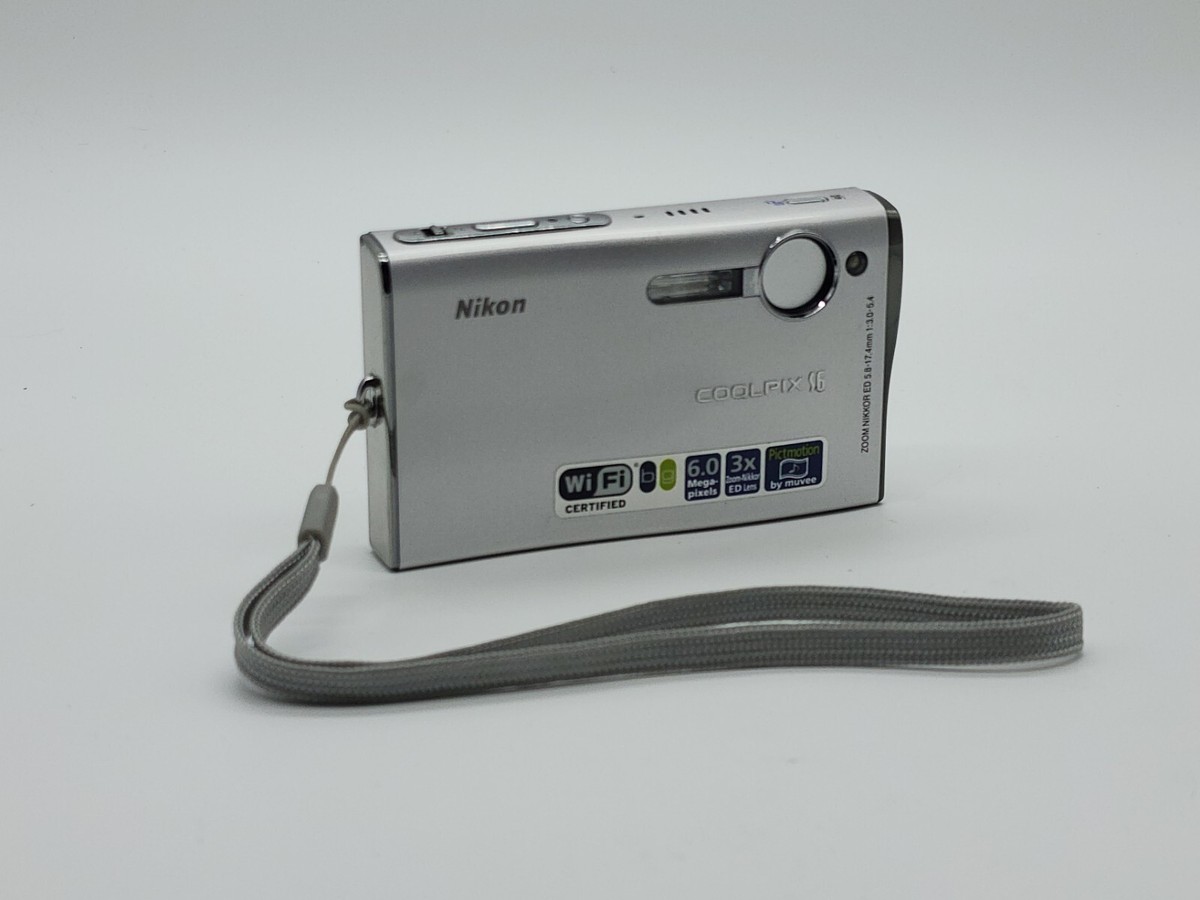 Nikon COOLPIX Nikon Coolpix S6 Digital Cameras 5-6.9 MP