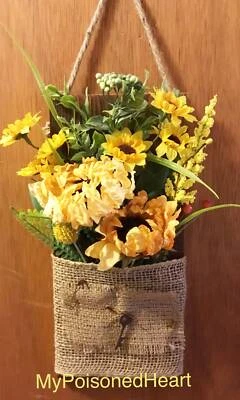 LIQUIDACIÓN Colgante de Pared Madera Rústica Otoño Amarillo Girasoles Bolsillo de Pared Rústico Foto 1 de 4