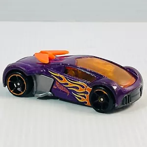 Coche modelo fundido a presión Hot Wheels Phantom Racer 2004 púrpura naranja llamas Mattel - Imagen 1 de 10