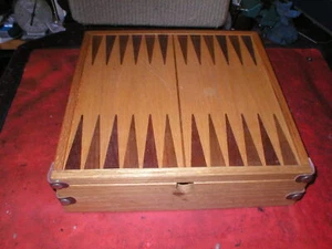 New Vintage Marlboro Wooden Game Set Deluxe Checkers / Backgammon Never Played - Picture 1 of 5