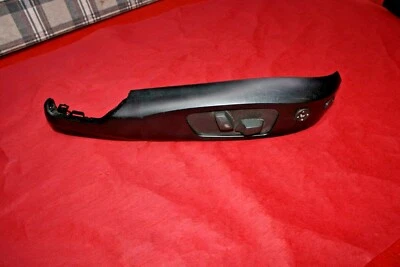 Cubierta del panel del interruptor eléctrico del asiento delantero derecho BMW OEM E88 E82 135i 128i 2008-2013 Foto 1 de 4