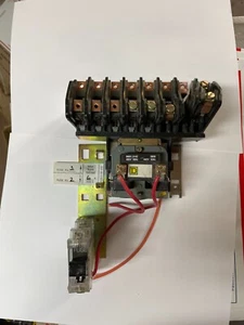 Square D 8 Pole Lighting Contractor 8903 For Parts Or Use 6 Pole - Picture 1 of 3