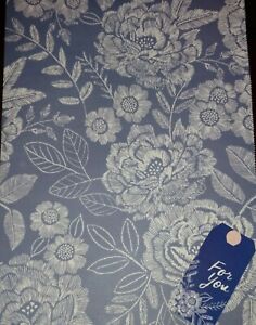 Maggie Holmes Willow Lane  Gift Wrap w Matching Tag 18 x 24 Inches Blue/Flowers