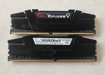 G.SKILL F4-4000C18D-32GVK RipJaws V Series 32GB (2 x 16GB) DDR4 RAM #356 - Image 1 of 2