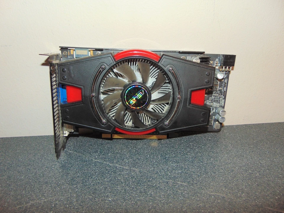 Asus Nvidia GeForce GTX 550 TI Graphics Card 1GB DDR5 *Working* - Image 1 of 4