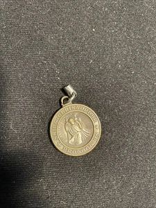 1950 ?Dije colgante leyenda católico de San Cristóbal 1” tono dorado - Imagen 1 de 5