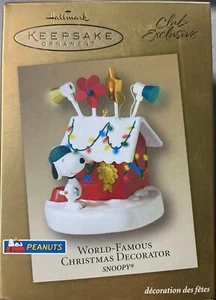 Hallmark Keepsake Ornament 2003 Peanuts World-Famous Christmas Decorator Snoopy - Picture 1 of 1