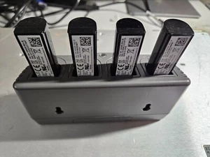Chargeur batterie COGNEX DMA-MBC-00 réf 820-9132-R + 4 batteries - Picture 1 of 2