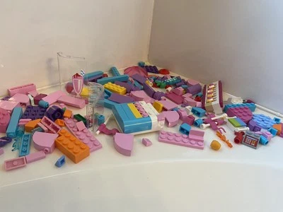 Lego Friends Mixed Lot Pink Green Building Fence Accessories 500 Washed Bricks - Image 1 of 4