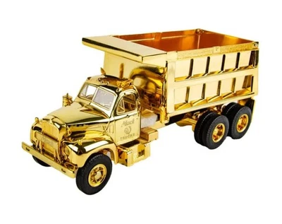 Camión de volteo Mack B-61 1960 edición dorada primera marcha modelo a escala 1:34 #19-2678 nuevo Foto 1 de 4