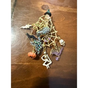 Kirks Folly Meerjungfrau Hexe Halloween Strass Charm Pin Anhänger Totenkopf Katze - Bild 1 von 9