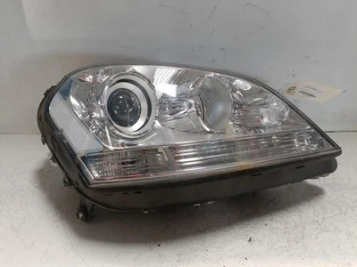 Feu arriere principal droit (feux) MERCEDES CLASSE M 164 1649061000 - Photo 1/3