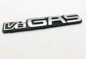 ISUZU V8 GAS LOGO BADGE SIGN SYMBOL CHROME LETTERS EMBLEM - Bild 1 von 3