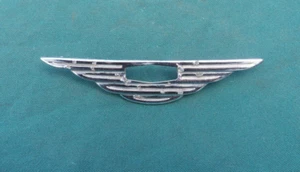 Jaguar Mk8, Mk9 & Mk10 Grille Badge. 420, Mk8, Mk9 & Mk10 Winged Badge Holder - Picture 1 of 4