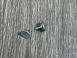 2x Frigidaire Kenmore Refrigerator Door Handle Screws 240521303 240521301 - Picture 1 of 2