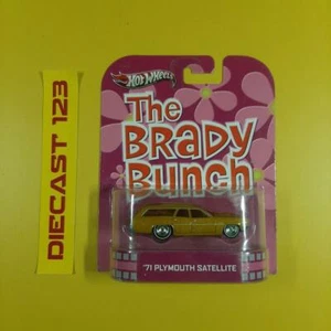 Hot Wheels '71 PLYMOUTH SATELLITE HW 2012 Retro Entertainment The BRADY BUNCH - Picture 1 of 3