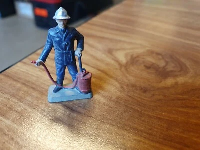 figurine pompiers pompe manuel starlux  - Photo 1/3
