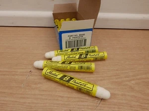 4 X WEISSE MARKAL B PAINTSTIK 17 MM MARKER FÜR MEHRERE OBERFLÄCHEN - Bild 1 von 1