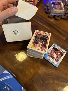 1989-90 Fleer NBA Basketball Set - komplettes Karten- & Aufkleberset - Michael Jordan - Bild 1 von 5