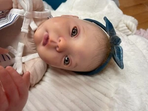 Reborn Baby Puppe Drew Ann von Donna Rubert 17" Kombi verwurzelte/bemalte Haare Mädchen - Bild 1 von 24