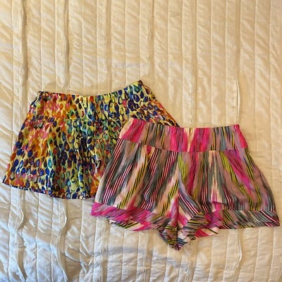 Nanette Lepore Shorts Lot of 2 Womens Medium & 10 Silk High Waist Flowy - Image 1 of 4