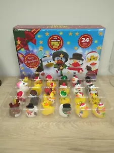 Christmas 24 Days Countdown Advent Calendar 24 Rubber Ducks - Picture 1 of 5