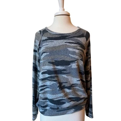 Suéter informal suave acogedor gris camuflaje Buffalo David Bitton para mujer salón campamento Foto 1 de 4