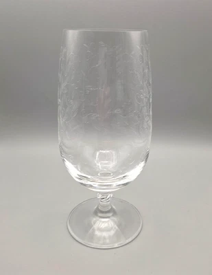 Vid grabada en vidrio de té helado Pier 1 Eliza Foto 1 de 3