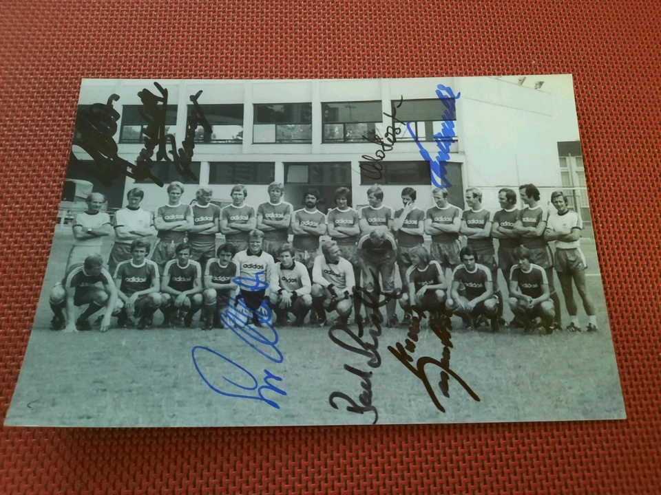 FC Bayern München,8xorig.sign. - Bild 1 von 1