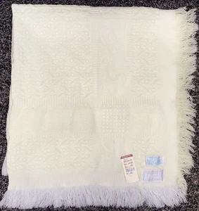 Vintage All Mine Acrylic Baby Blanket Pastel Yellow Raised Square Fringe NWT - Picture 1 of 4