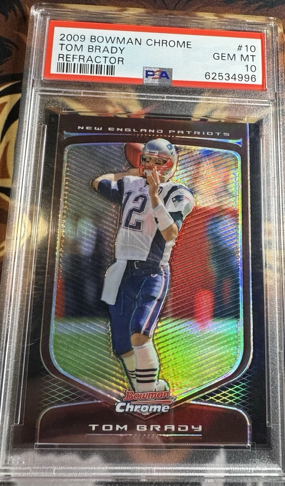 Bowman Chrome Tom Brady Refractor #10 2009 PSA 10 Foto 1 de 2